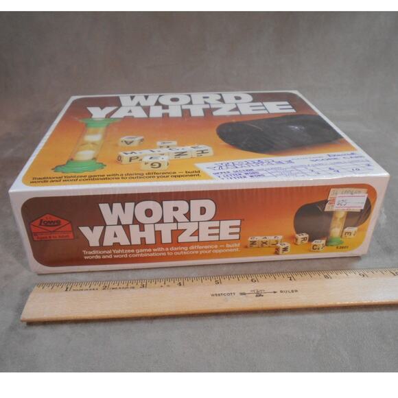 Vintage 1978 Word Yahtzee E.S. Lowe Edition Sealed Word Dice Game E2801 - Picture 4 of 6